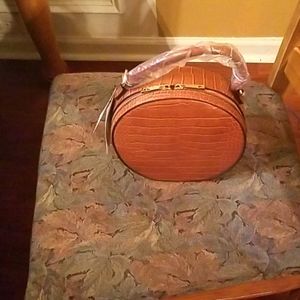 📣SNAKE🐍ME CIRCLE HANDBAG📣